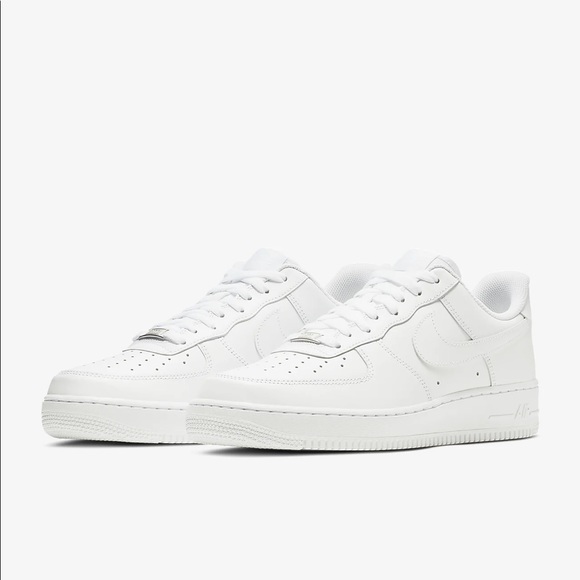 Nike Air Force 1 size 8 Women (39 European) - Picture 5 of 5